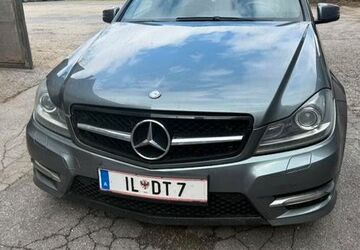 Mercedes-Benz C 200 214.000 km 10.200 &euro; Hall in Tirol 06060