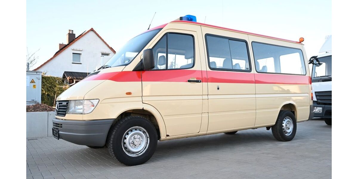 Mercedes-Benz Sprinter 37.141 km 13.900 &euro; Hohenthurm 06188