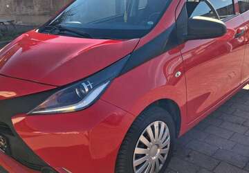 Toyota Aygo 74.000 km 7.500 &euro; Bitterfeld 06803