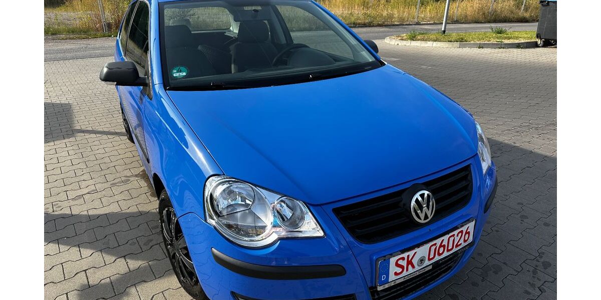 VW Polo 208.000 km 999 &euro; HALLE 06116