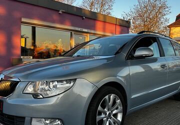 Skoda Superb 185.299 km 6.990 &euro; Kabelsketal OT Gröbers 06184