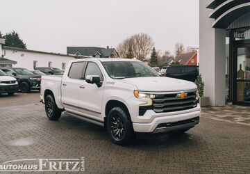 Chevrolet Silverado 22.500 km 68.200 &euro; Landsberg OT Oppin 06188