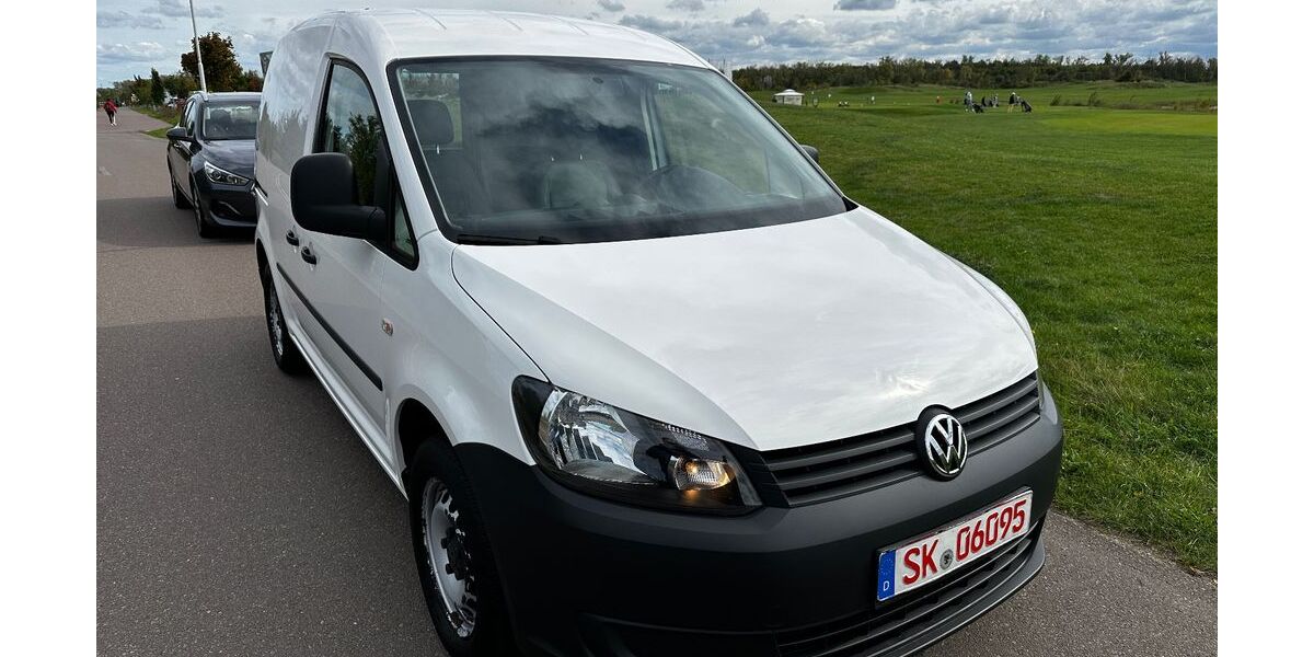 VW Caddy 90.000 km 8.999 &euro; HALLE 06116