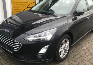 Ford Focus 19.998 km 17.999 &euro; Leuna 06237