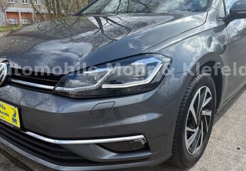 VW Golf 92.000 km 15.999 &euro; Halle-Neustadt 06124