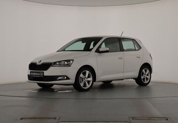 Skoda Fabia 79.999 km 10.489 &euro; Halle (Saale) 06126