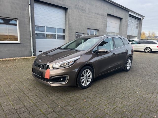 Kia ceed Sportswagon 156.000 km 5.790 &euro; Halle 06118