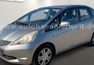 Honda Jazz 125.302 km 2.799 &euro; Brehna 06796