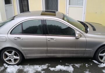 Mercedes-Benz C 180 215.000 km 2.300 &euro; Bad Dürrenberg 06231