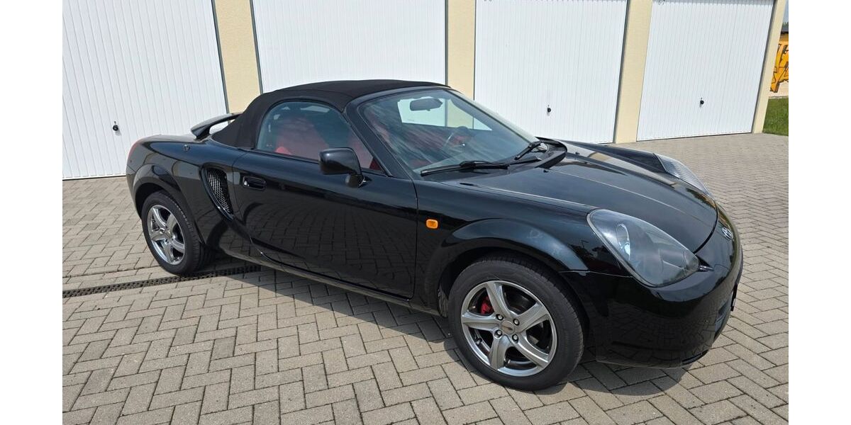 Toyota MR 2 117.000 km 9.500 &euro; Kabelsketal 06184