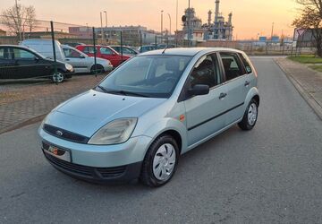 Ford Fiesta 40.500 km 3.990 &euro; Bitterfeld-Wolfen, OT Bitterfeld 06749