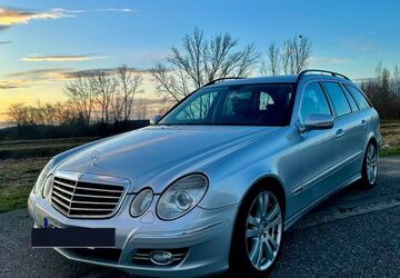Mercedes-Benz E 320 326.000 km 5.790 &euro; Großkayna 06242