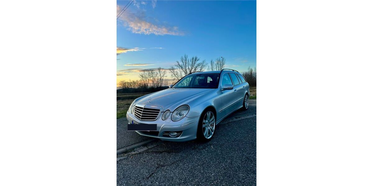 Mercedes-Benz E 320 326.000 km 5.790 &euro; Großkayna 06242