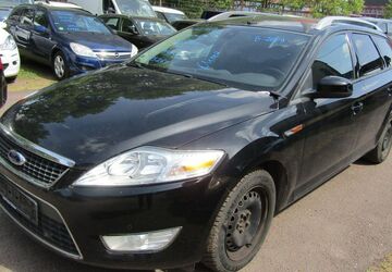 Ford Mondeo 145.441 km 4.990 &euro; Halle 06130