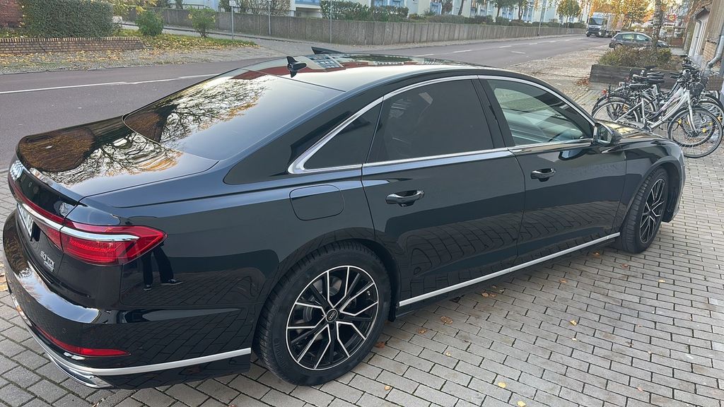 Audi A8 122.369 km 37.500 &euro; Köthen / Anhalt 06366