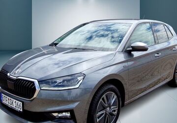 Skoda Fabia 2.040 km 23.440 &euro; Bitterfeld-Wolfen 06766