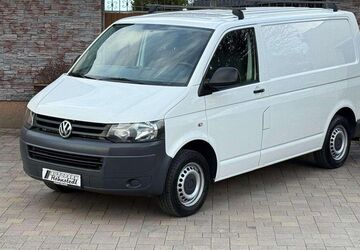 VW T5 Transporter 185.714 km 8.900 &euro; Salzatal 06198