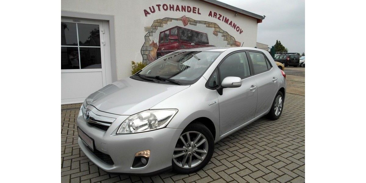 Toyota Auris 129.940 km 8.690 &euro; Markranstädt OT Quesitz 04420