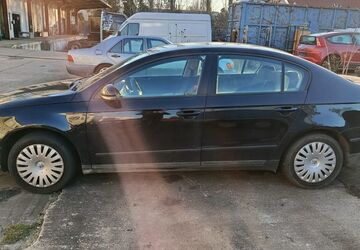 VW Passat 299.649 km 800 &euro; Schkeuditz/ OT Freiroda 04435