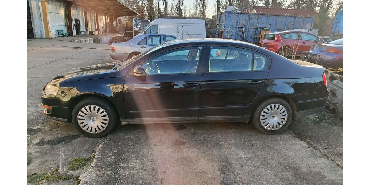 VW Passat 299.649 km 800 &euro; Schkeuditz/ OT Freiroda 04435