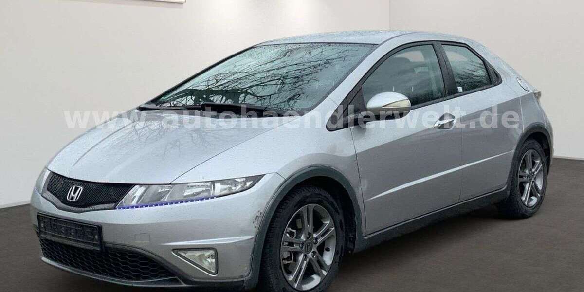 Honda Civic 112.647 km 5.199 &euro; Sandersdorf-Brehna 06796