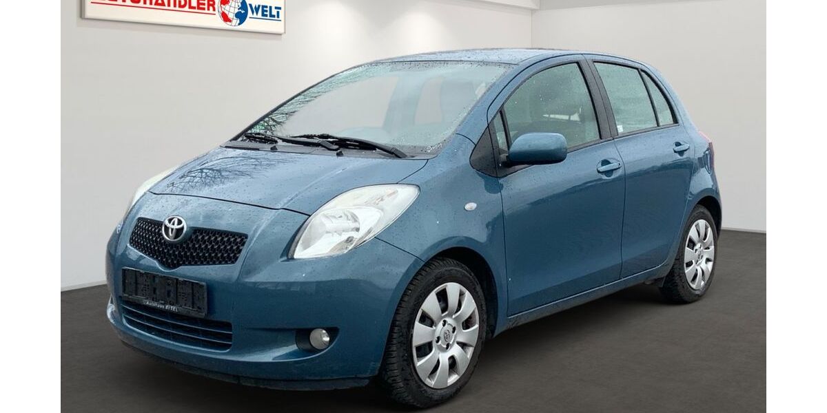 Toyota Yaris 85.806 km 3.499 &euro; Brehna 06796