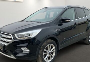 Ford Kuga 175.558 km 9.499 &euro; Brehna 06796