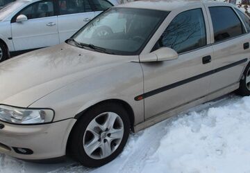 Opel Vectra 212.000 km 1.500 &euro; Köthen 06366