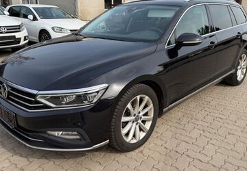 VW Passat Variant 342.389 km 12.990 &euro; Glauzig 06369