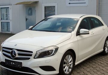 Mercedes-Benz A 180 102.000 km 10.950 &euro; Halle ( Saale ) 06116