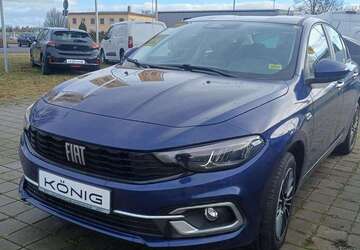 Fiat Tipo 2.502 km 16.889 &euro; Halle 06110