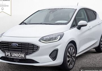 Ford Fiesta 20.769 km 15.990 &euro; Halle (Saale) 06114