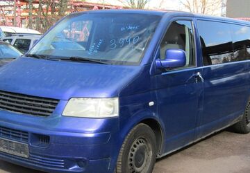 VW T5 Transporter 372.807 km 3.990 &euro; Halle 06130
