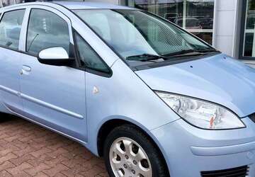 Mitsubishi Colt 95.713 km 2.490 &euro; Halle/Saale 06118