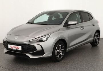 MG 3 3.787 km 20.990 &euro; Halle 06122