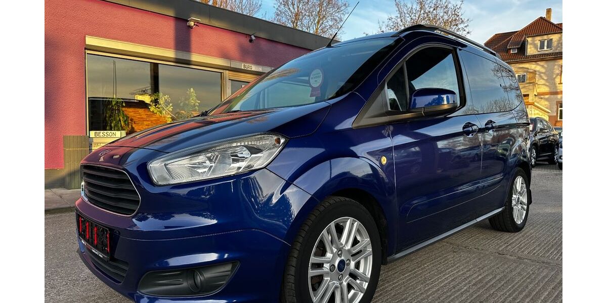 Ford Tourneo Courier 64.487 km 10.480 &euro; Kabelsketal OT Gröbers 06184