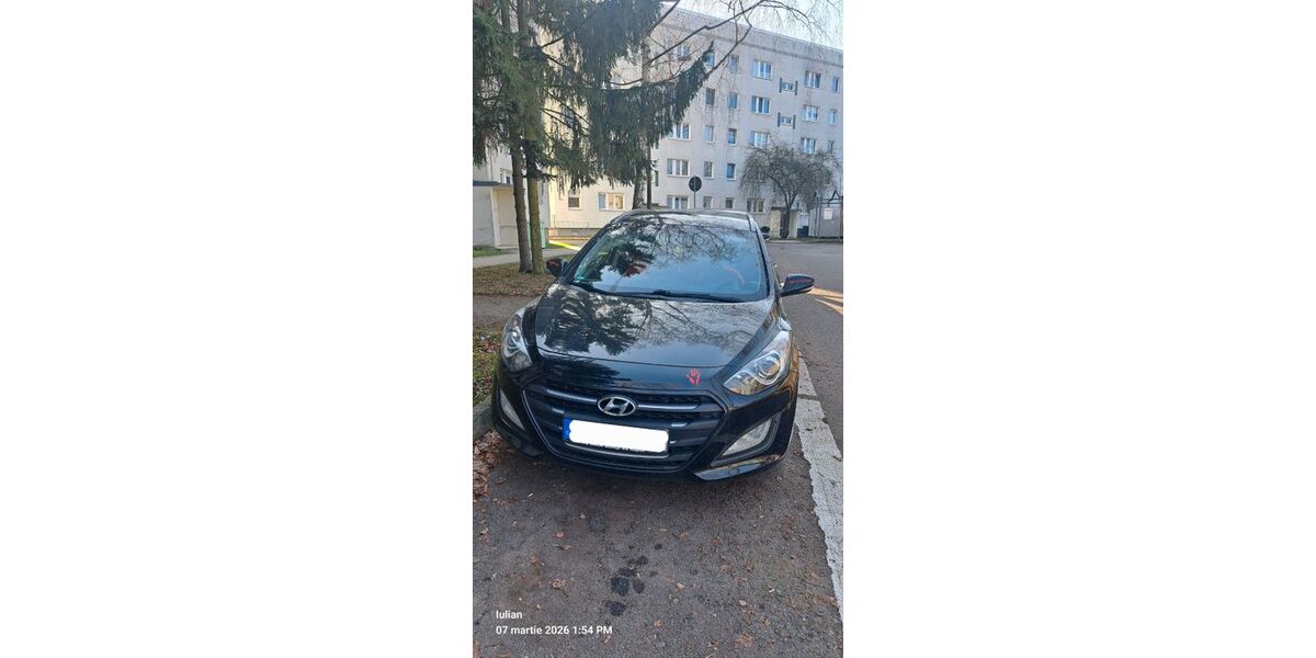 Hyundai i30 96.000 km 8.900 &euro; Halle (Saale) 06128