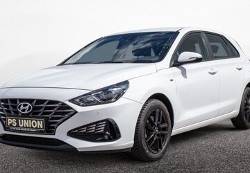 Hyundai i30 27.535 km 15.990 &euro; Halle 06122