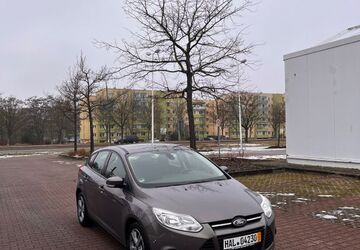 Ford Focus 99.000 km 6.999 &euro; Halle 06116