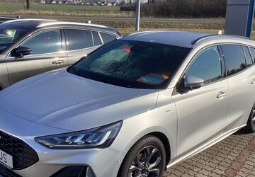 Ford Focus 11.300 km 24.490 &euro; Delitzsch 04509