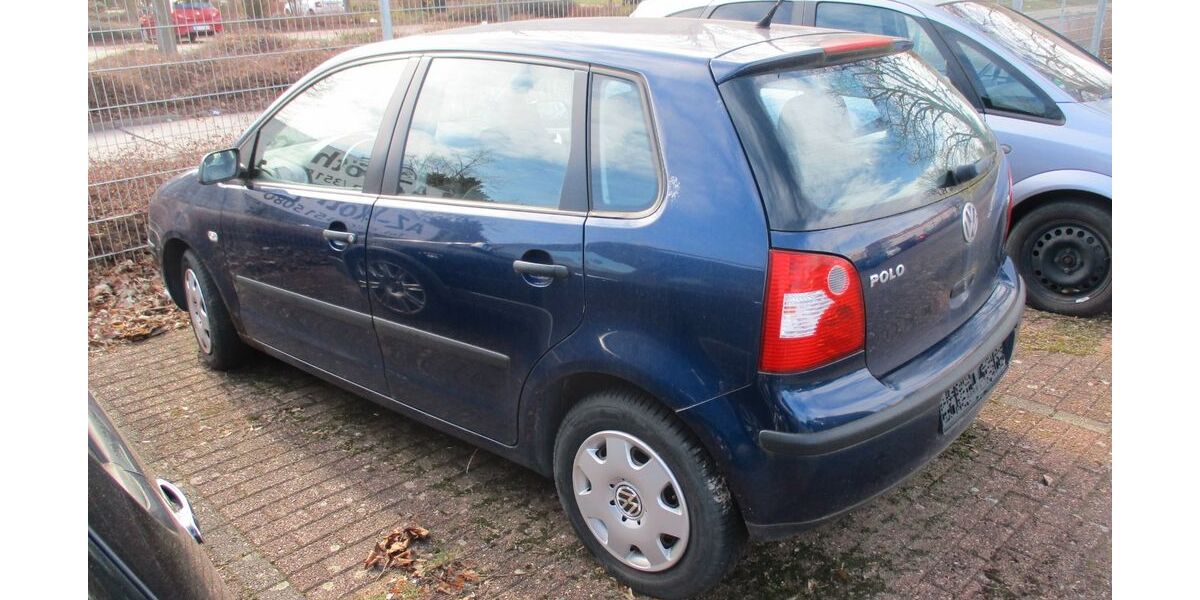 VW Polo 162.000 km 1.990 &euro; Köthen 06366
