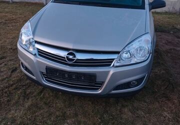 Opel Astra 158.172 km 2.800 &euro; Wolfen 06766