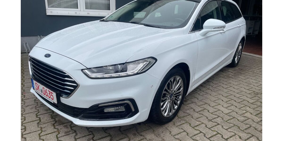 Ford Mondeo 55.998 km 23.199 &euro; Leuna 06237