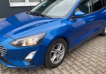 Ford Focus 63.998 km 17.499 &euro; Leuna 06237