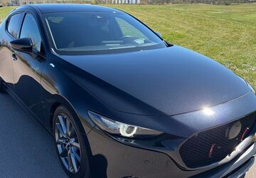 Mazda 3 65.000 km 17.999 &euro; HALLE 06116