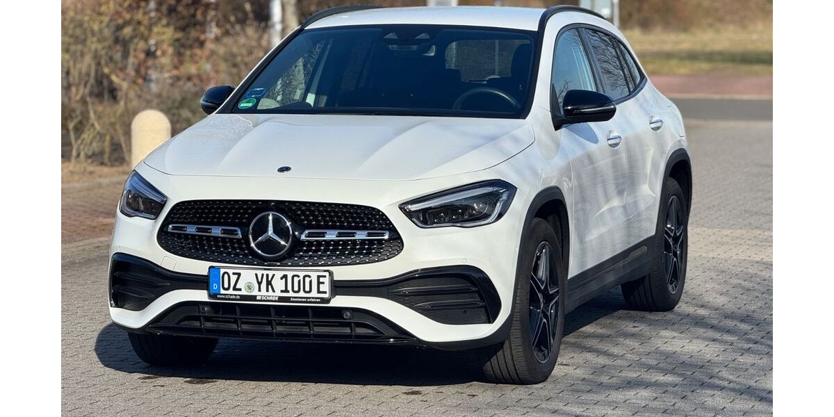 Mercedes-Benz GLA 250 17.800 km 39.499 &euro; Schkeuditz 04435