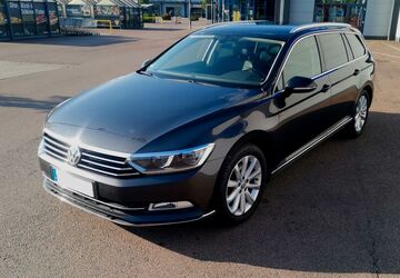VW Passat Variant 174.388 km 12.899 &euro; Halle 06114