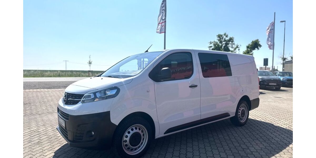 Opel Vivaro 29.973 km 24.999 &euro; Kabelsketal/OT Großkugel 06184