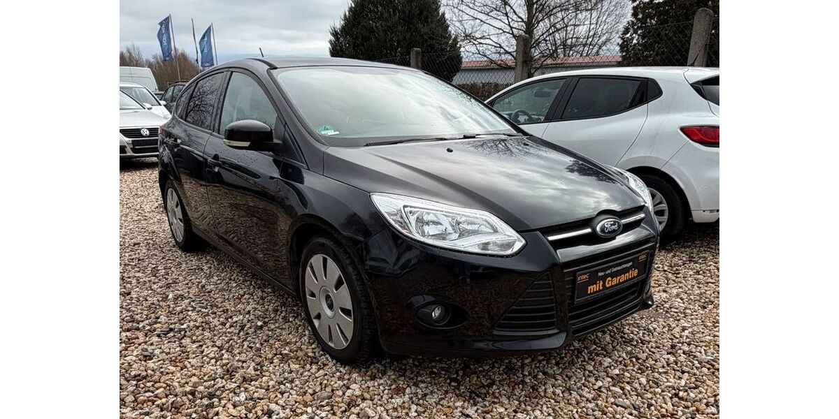 Ford Focus 68.221 km 6.999 &euro; Bad Lauchstädt 06246