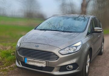 Ford S-Max 93.500 km 14.495 &euro; Halle 06126